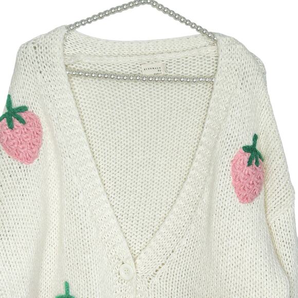 Strawberry Fields Granny Knit Crochet Oversized‎ Cardigan Sweater Womens M/L - Picture 2 of 11